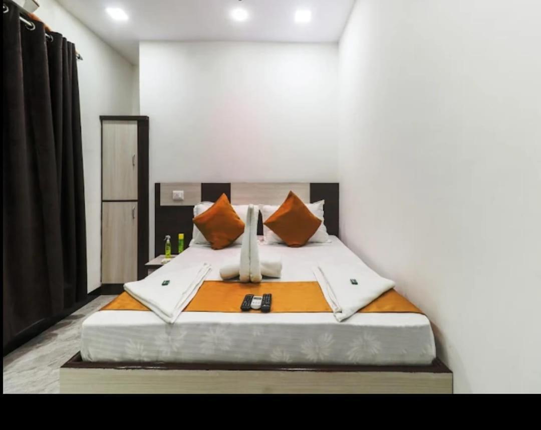 Hotel Shubham Residency Mahape Navi Mumbai Exterior foto