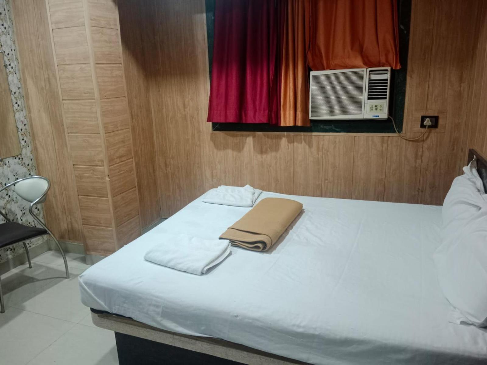 Hotel Shubham Residency Mahape Navi Mumbai Exterior foto