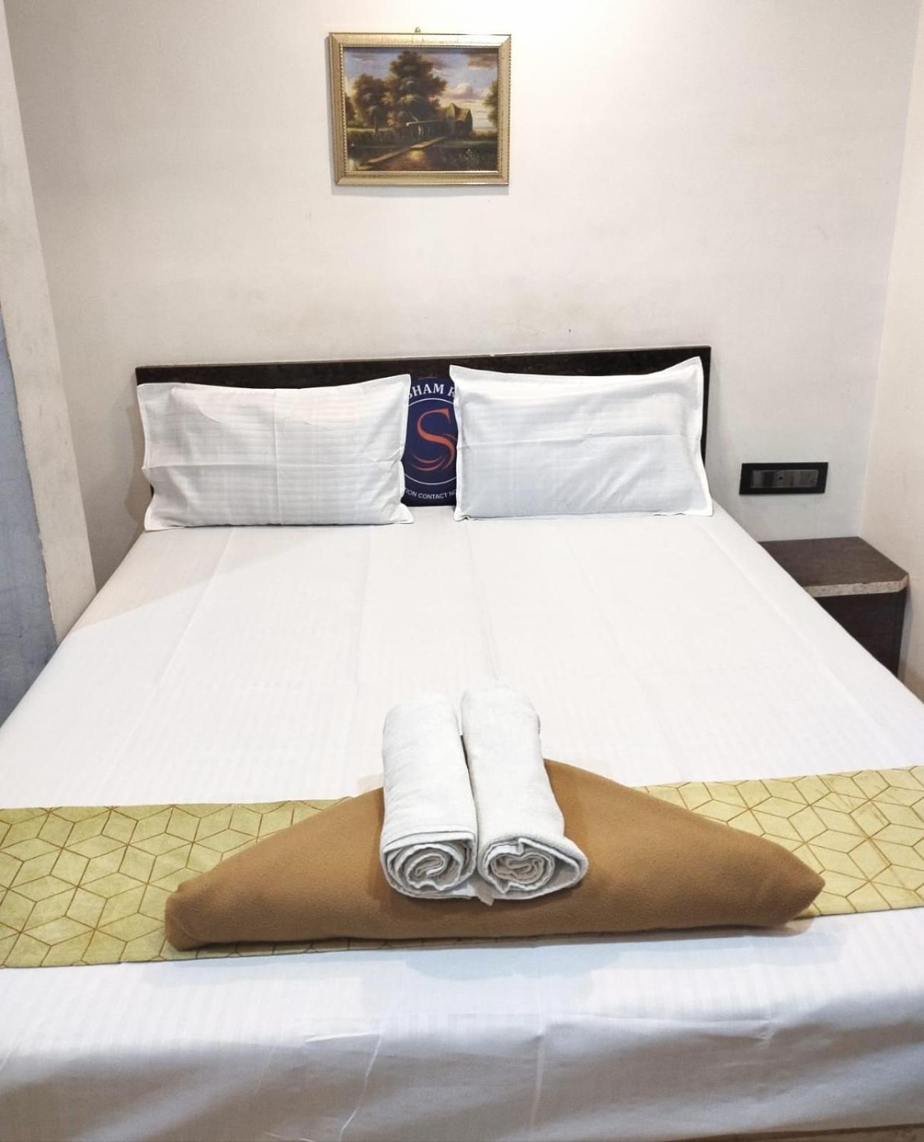 Hotel Shubham Residency Mahape Navi Mumbai Exterior foto